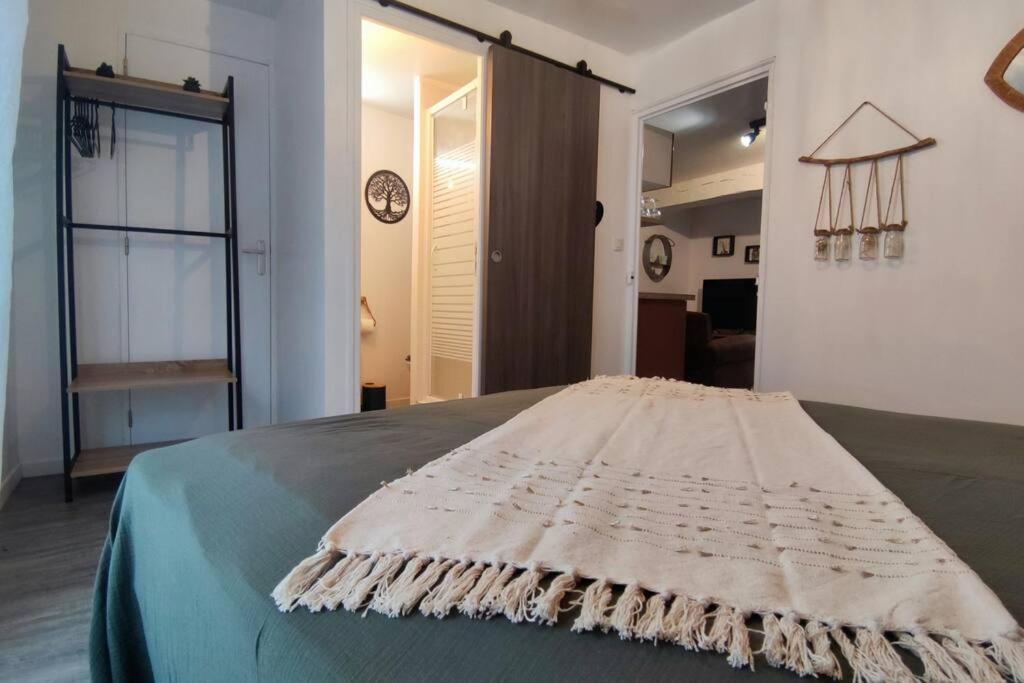 Le Joli'Mans, Appartement Refait A Neuf, Entierement Equipe, Pour 2 Personnes, Proche Quartier Historique Et Centre เลอม็องส์ ภายนอก รูปภาพ